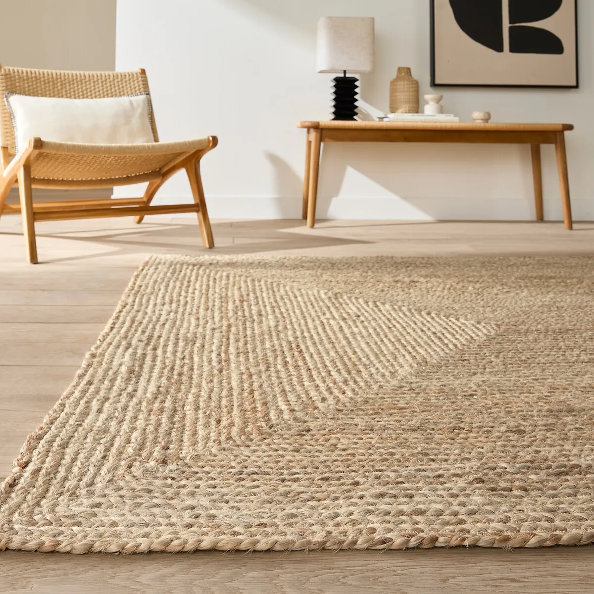 La Redoute Aftas hand-woven jute rug in a warm natural